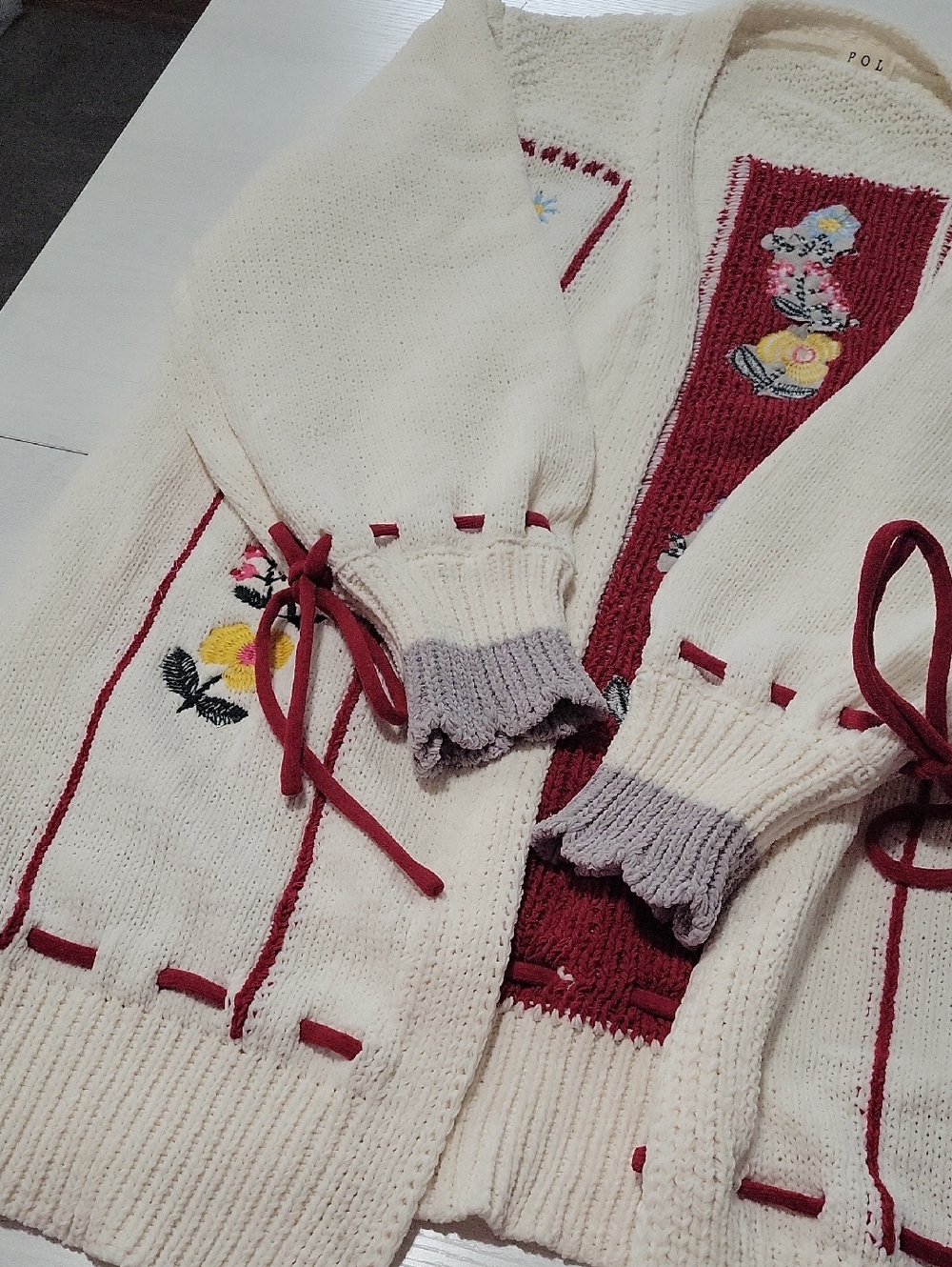 NWT POL Large Cream Open-Front Cardigan with Red Floral Embroidery - Picture 6 of 7